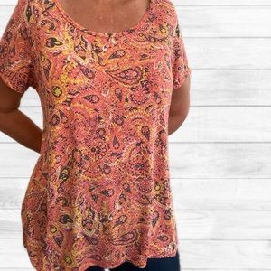 LuLaRoe Classic T Peach Paisley Print